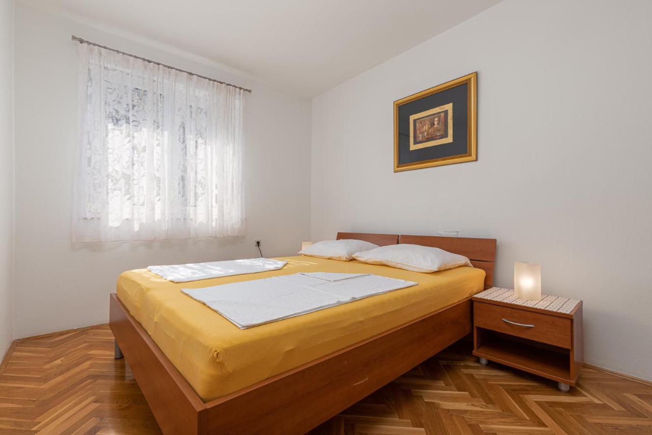 Haus Eva Apartment Novigrad  ภายนอก รูปภาพ