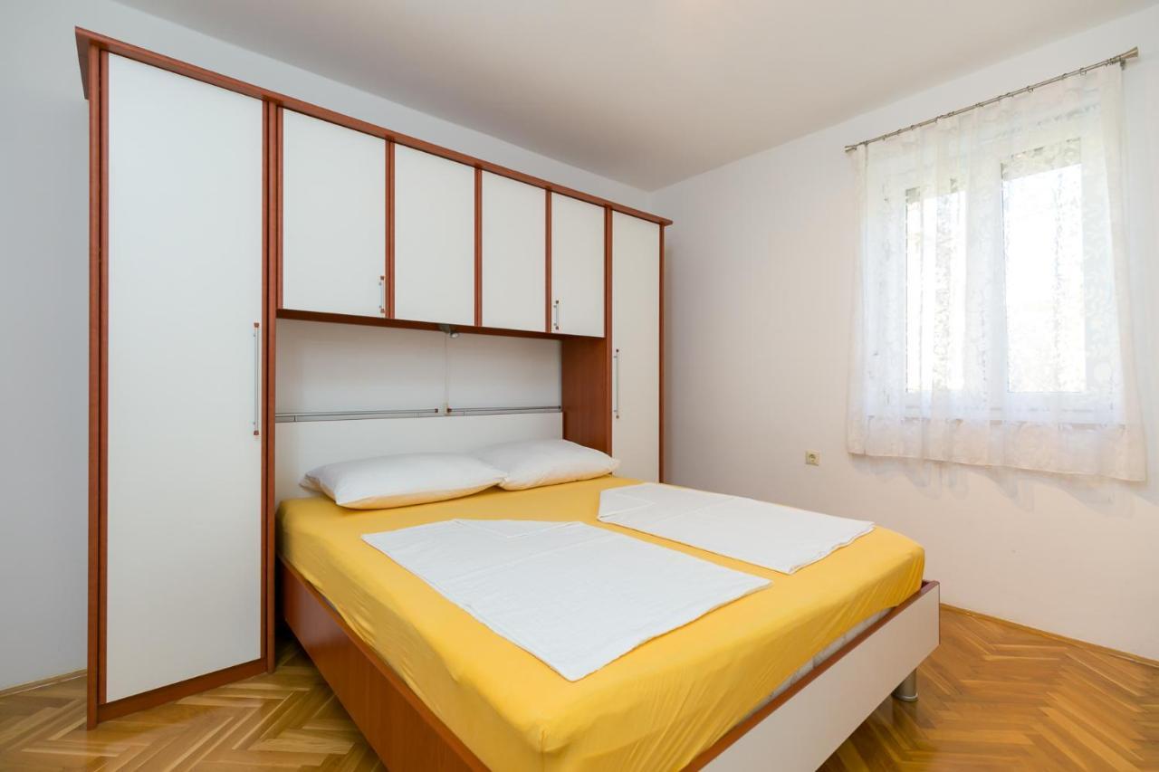 Haus Eva Apartment Novigrad  ภายนอก รูปภาพ
