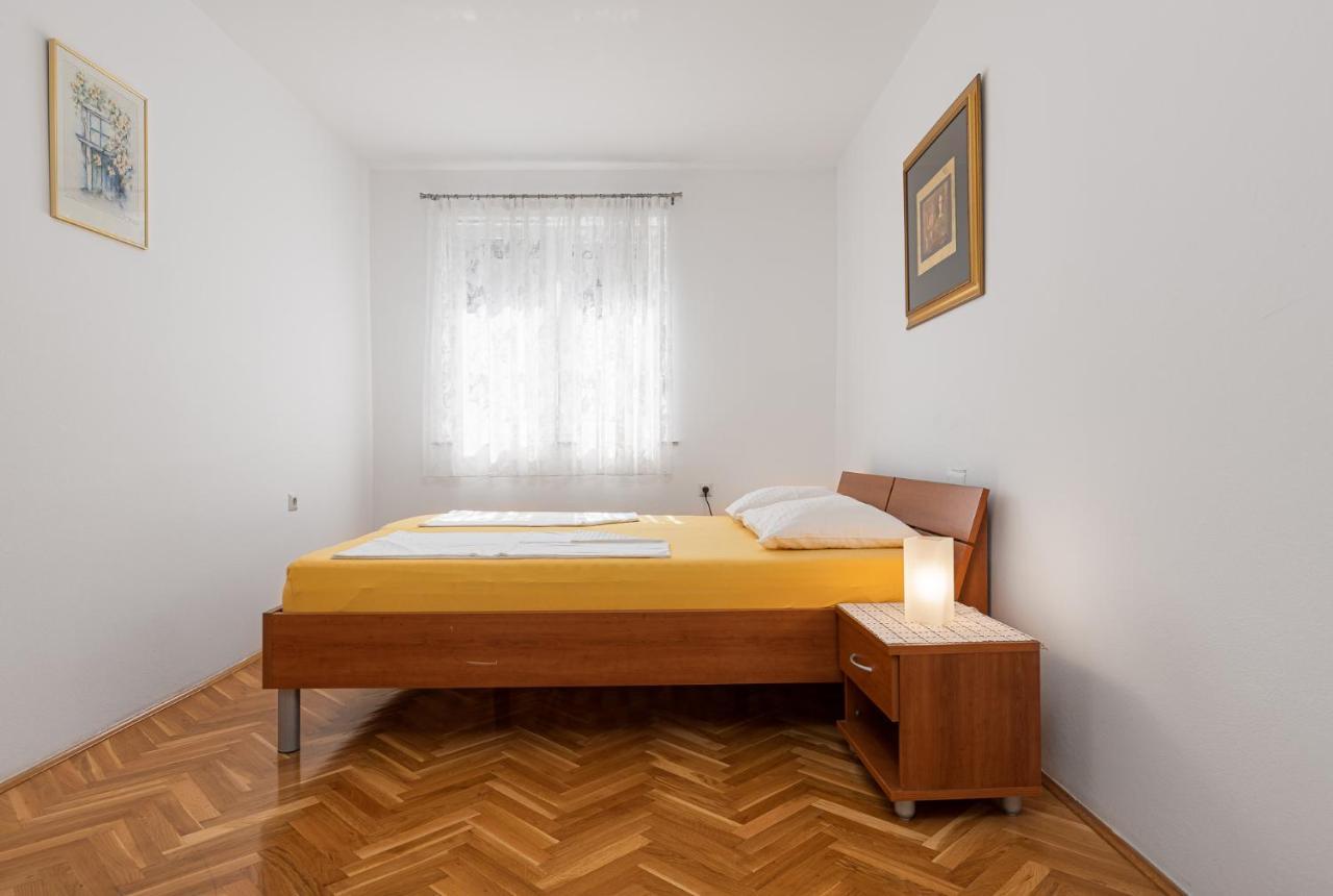 Haus Eva Apartment Novigrad  ภายนอก รูปภาพ